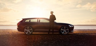 Jouer au kubb en Volvo