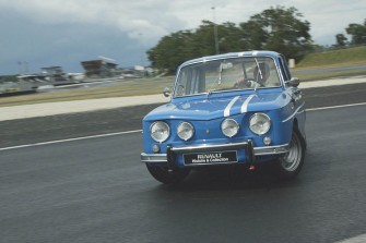 Le 50ème anniversaire de la Renault 8 Gordini fêté à Lohéac