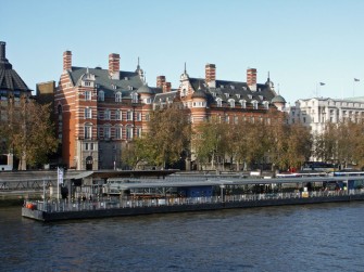 Dormir à Scotland Yard en 2017