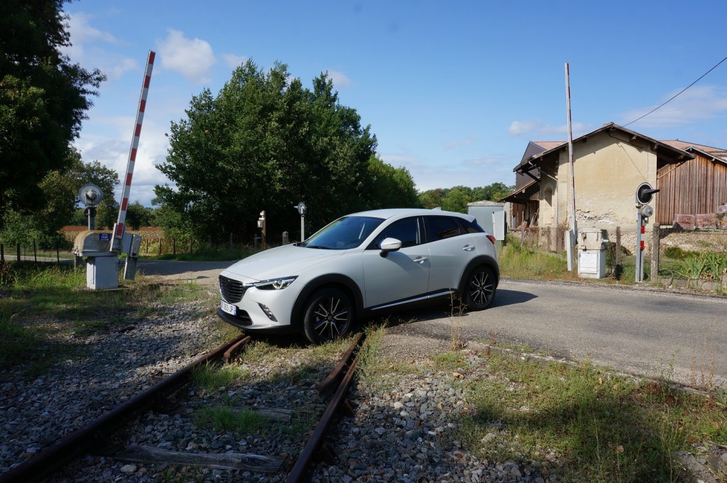 mazda-cx3-2015 (3)