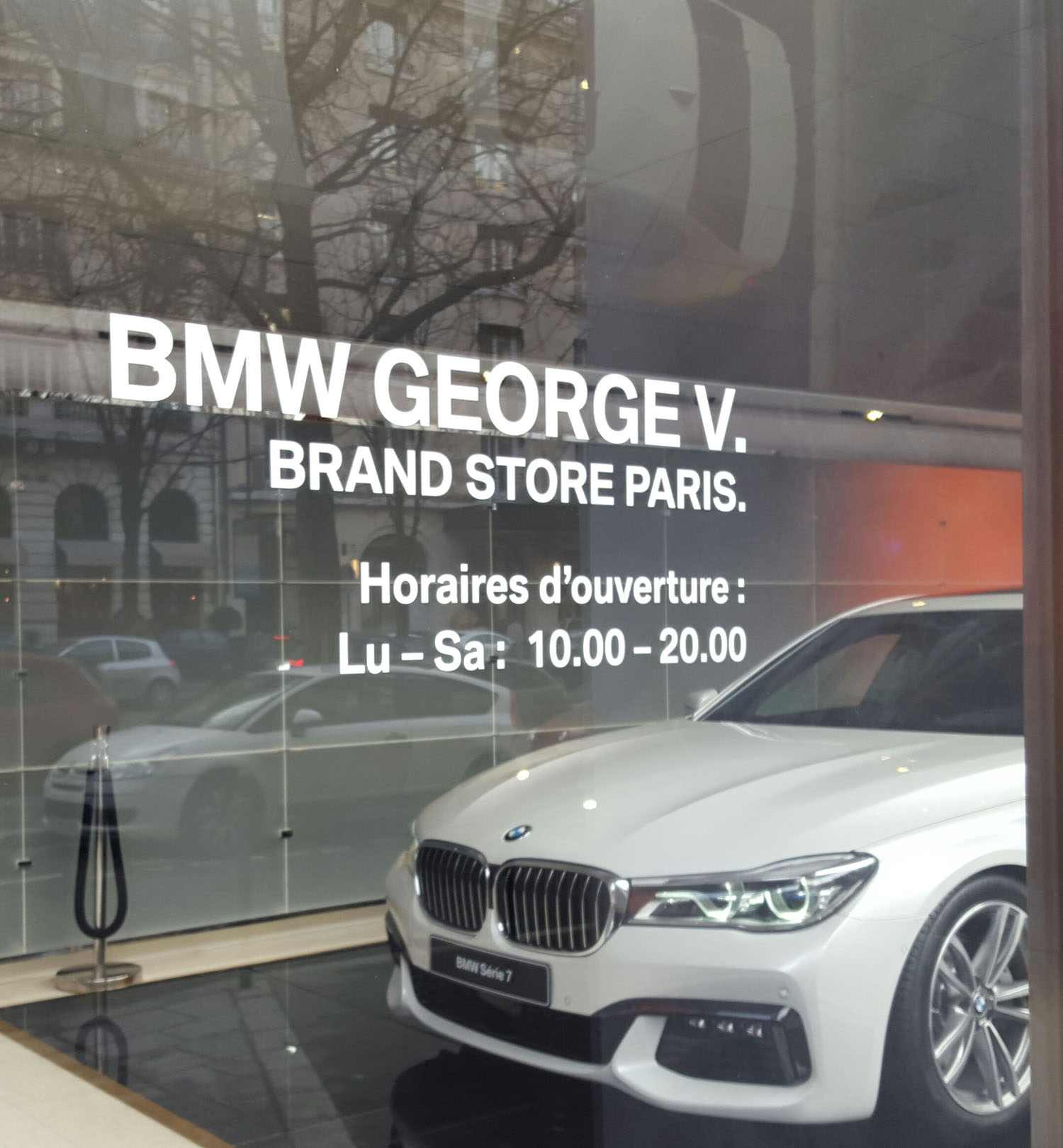 champs-elysées-showroom-bmw(50)