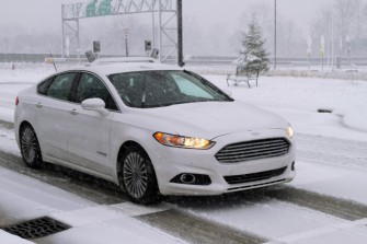 Ford teste ses voitures autonomes de nuit et sans phares [vidéo]
