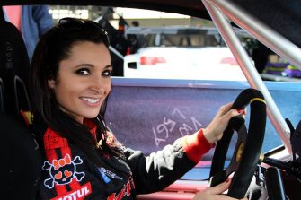 Harcèlement dans le sport auto : témoignage d’une pilote