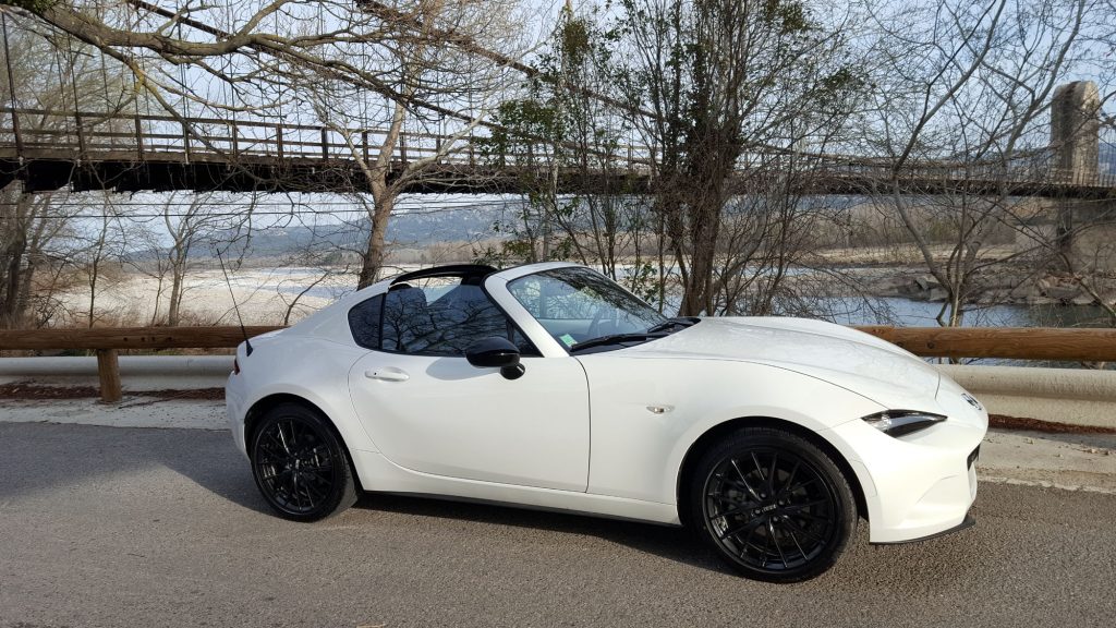 essai-mazda-mx-5-rf-luberon-2017-en-voiture-carine-photos (14)