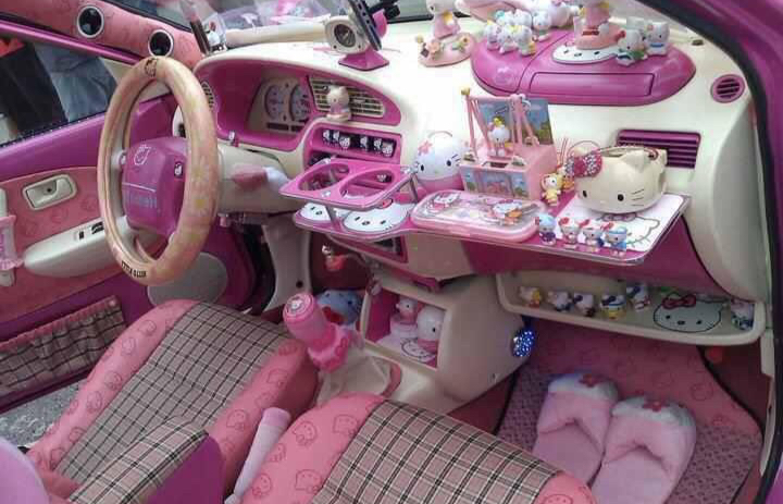 girly-car-3.jpeg