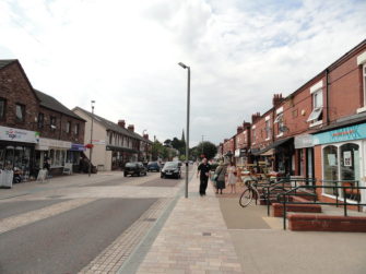 Supprimer la signalisation routière pour mieux circuler ? L’étonnant pari des “naked roads”