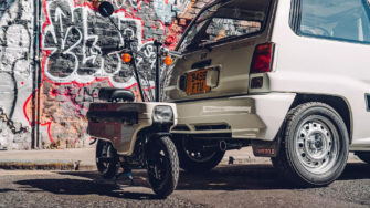 Cette Honda cachait un scooter dans son coffre : l&rsquo;idée géniale qui avait 40 ans d&rsquo;avance