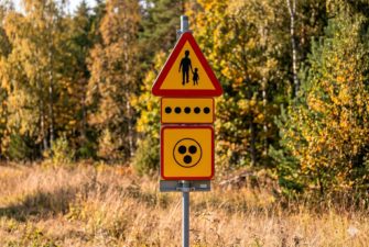 Ce panneau étrange que vous pourriez croiser en vacances ne signifie pas du tout ce que vous imaginez