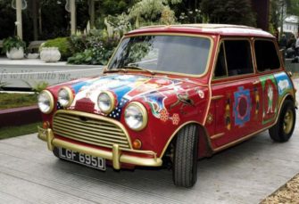 La Mini Psychedelic de George Harrison : une icône automobile et musicale