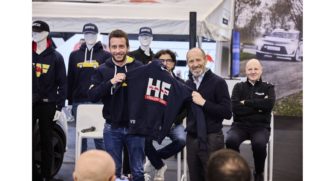 Le grand retour du look HF : Lancia et Sparco relancent une collection iconique