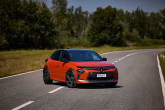 Essai Lancia Ypsilon HF : le retour d’une sportive… pour les femmes qui aiment conduire