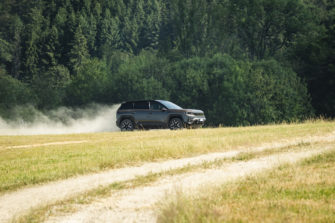 Essai Jeep Compass 4xe : je me méfie des itinéraires les plus rapides