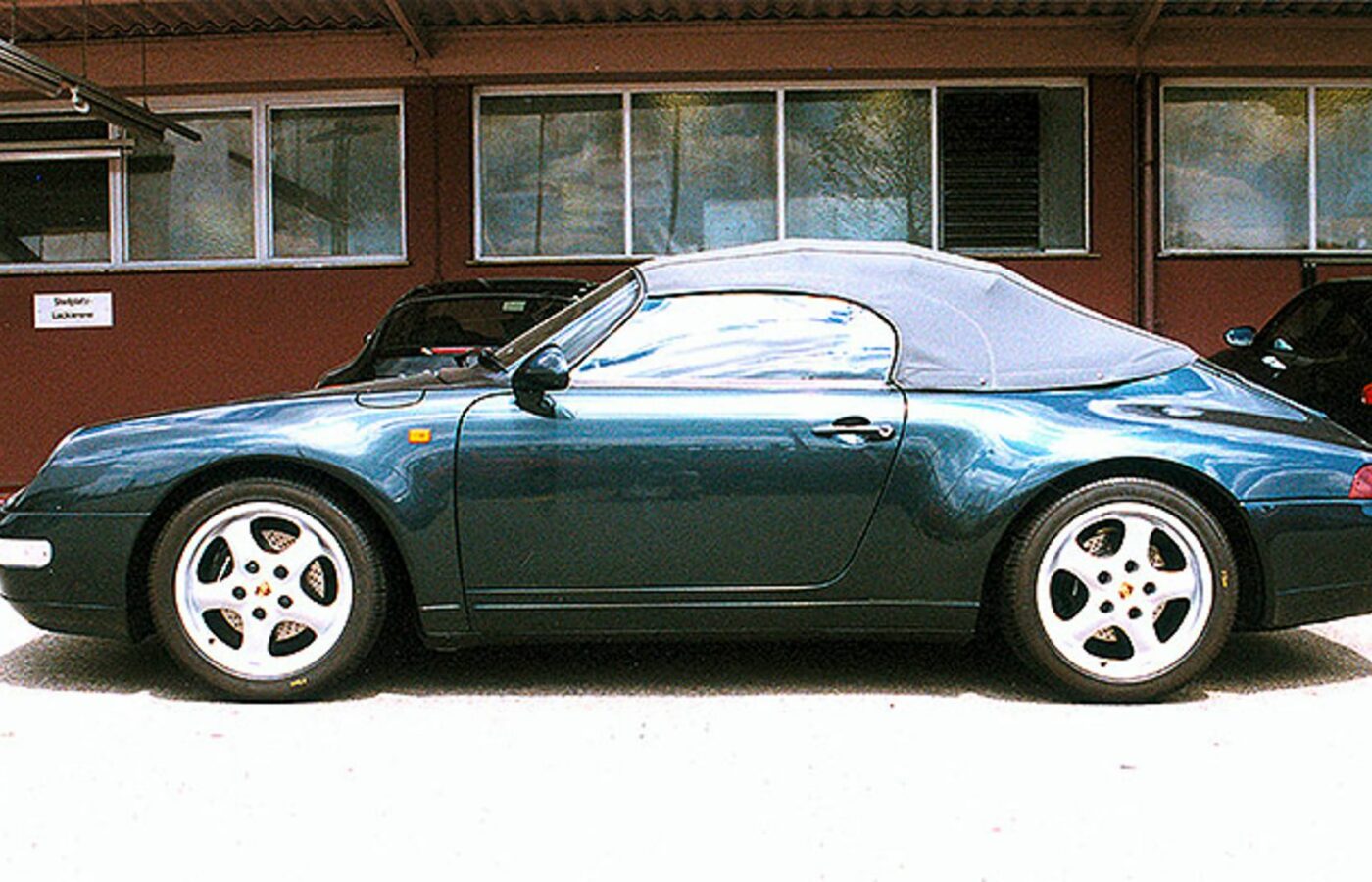prototypes secrets Porsche alignes dans les reserves de Zuffenhausen