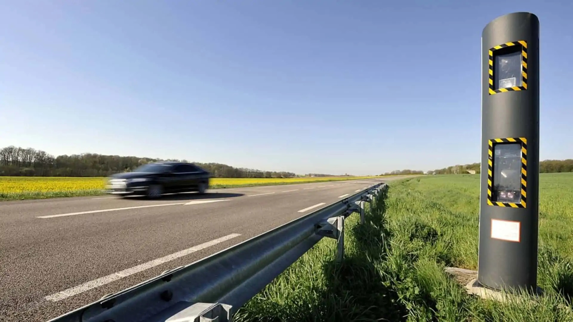 avis de contravention montrant la vitesse mesuree et retenue sur le volant
